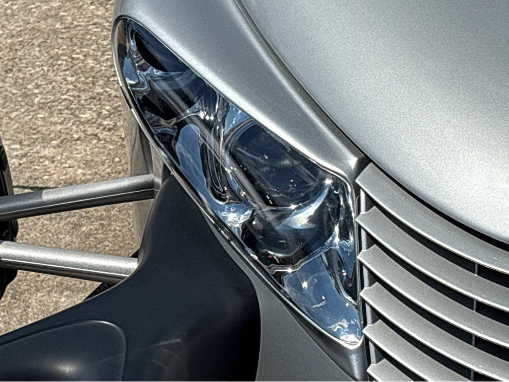 Used 2000 Plymouth Prowler image 21