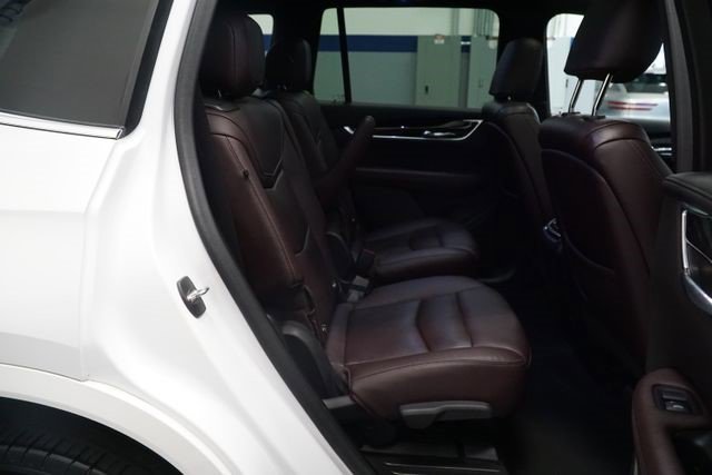 Certified 2022 Cadillac XT6 Premium Luxury w/ Technology Package image 14