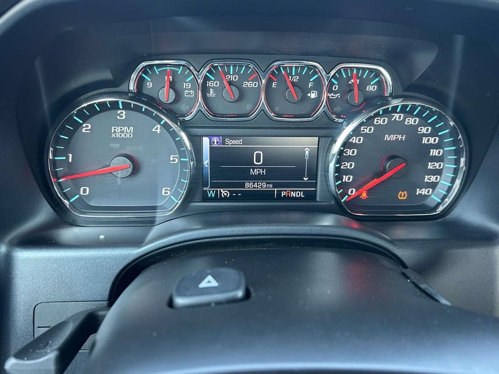 Used 2017 Chevrolet Silverado 1500 LT w/ All Star Edition AWD/4WD image 26
