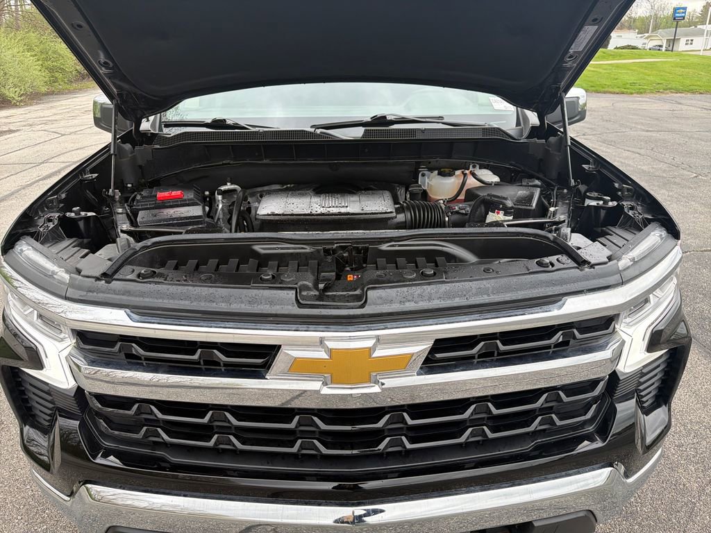 Used 2026 Chevrolet Silverado 1500 LT AWD/4WD image 26