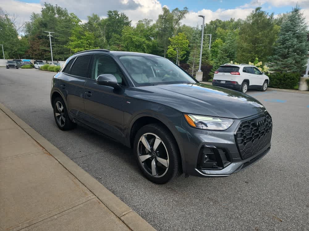 Certified 2023 Audi Q5 2.0T Premium Plus w/ Premium Plus Package AWD/4WD image 6