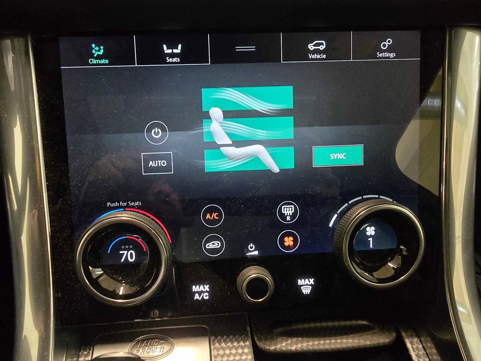 Used 2019 Land Rover Range Rover Sport Supercharged AWD/4WD image 30