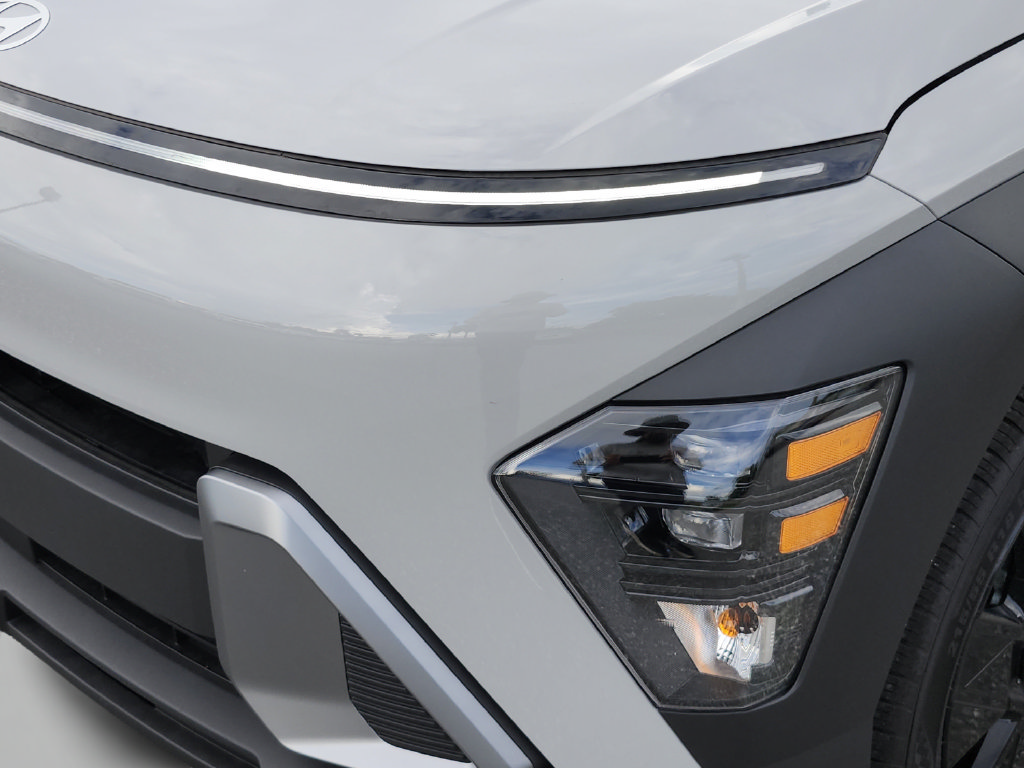 New 2027 Hyundai Kona SEL Sport FWD image 13
