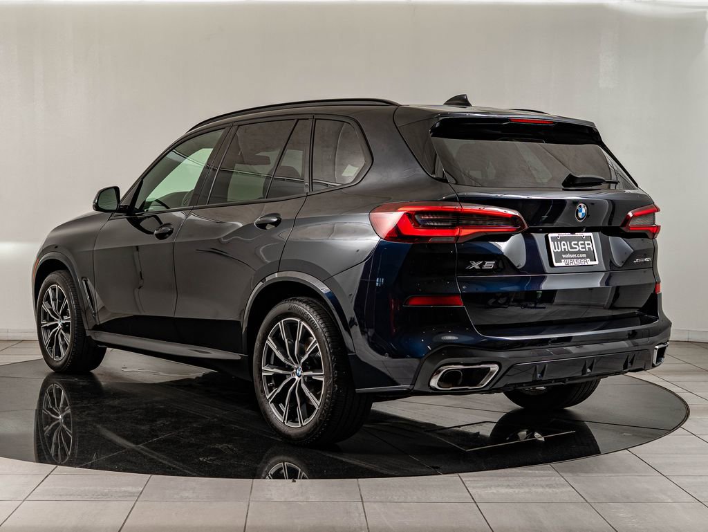 Used 2022 BMW X5 xDrive40i w/ M Sport Package AWD/4WD image 7