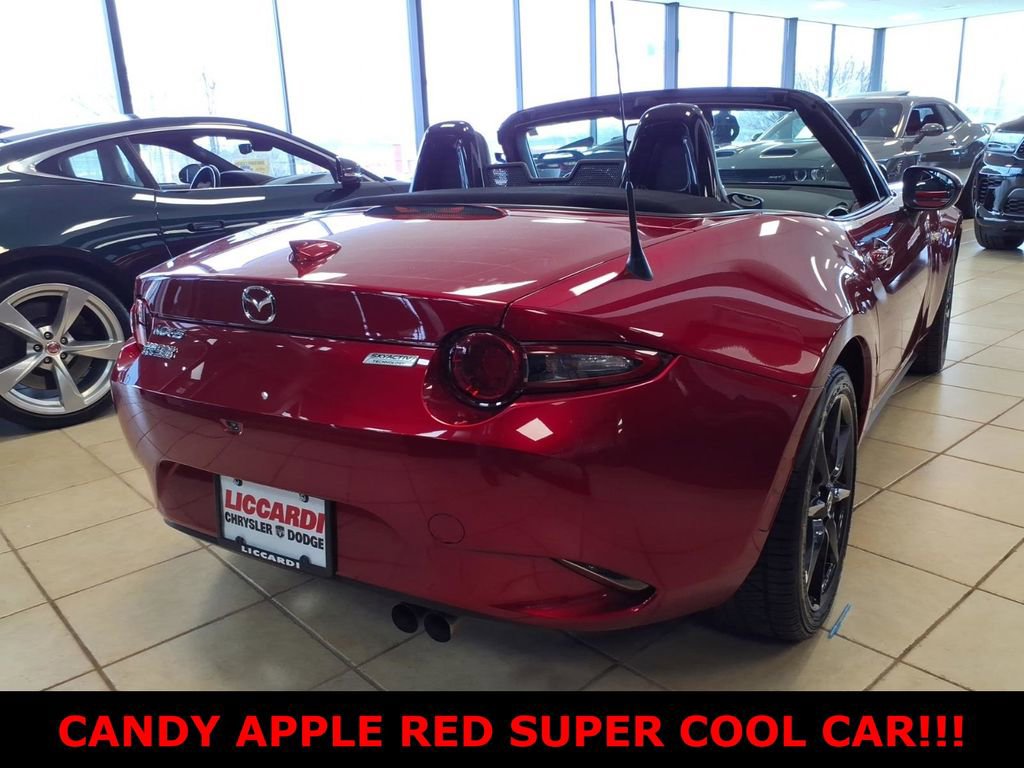 Used 2019 MAZDA MX-5 Miata Grand Touring image 6