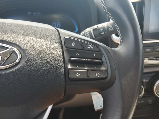 Certified 2023 Hyundai Venue SEL w/ Cargo Package FWD image 22