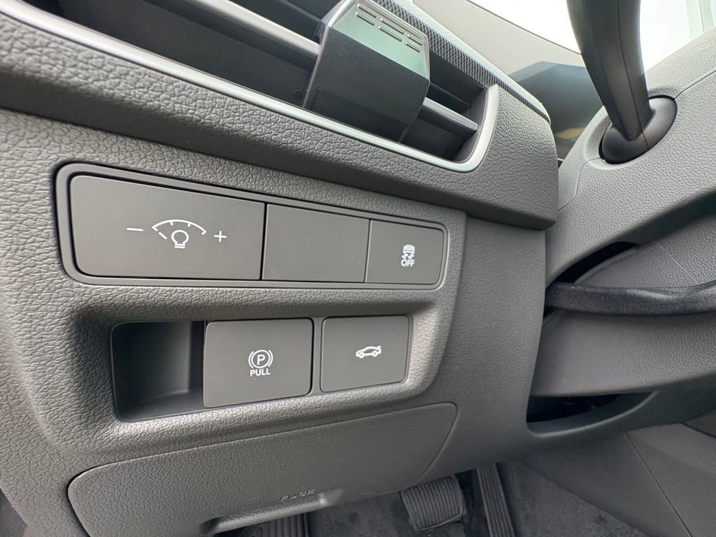 New 2024 Hyundai Sonata SEL FWD image 4