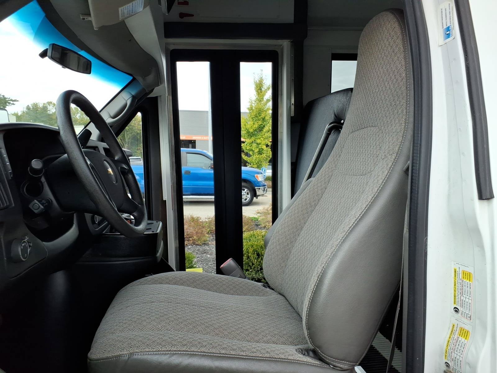 Used 2014 Chevrolet Express 3500 w/ School Bus Package RWD image 9