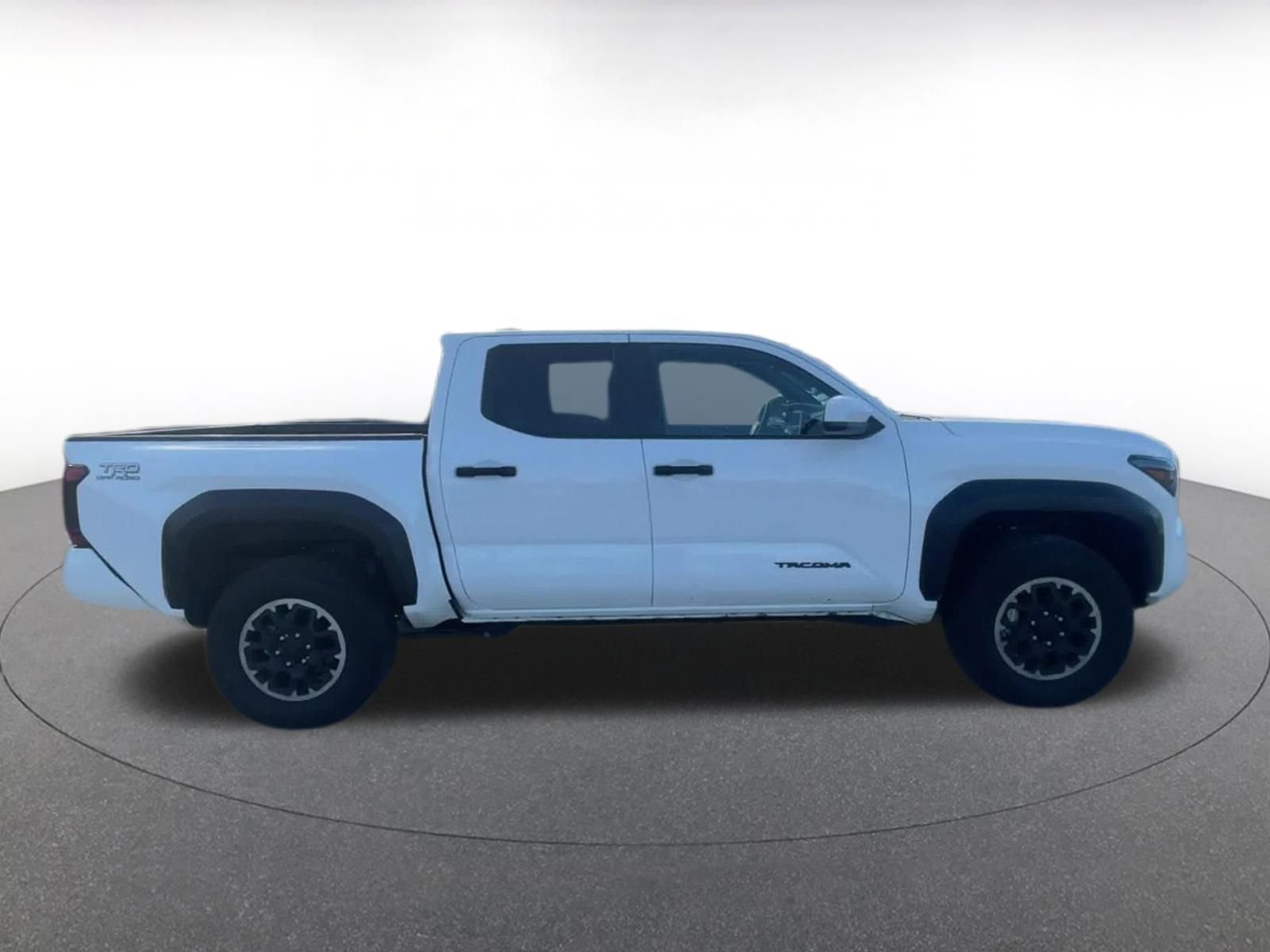 Used 2025 Toyota Tacoma TRD Off-Road image 16