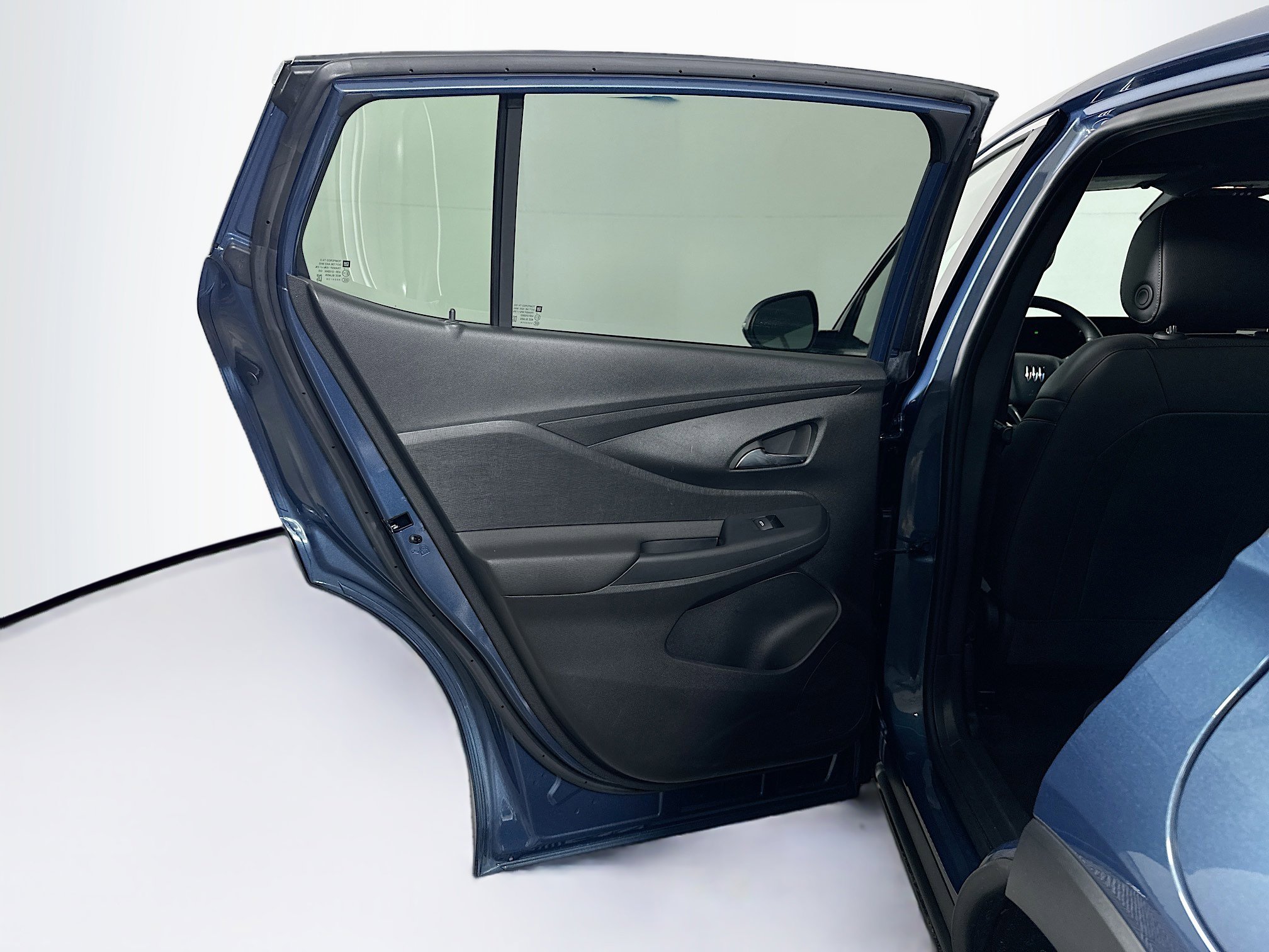 Used 2024 Buick Envista Preferred image 25