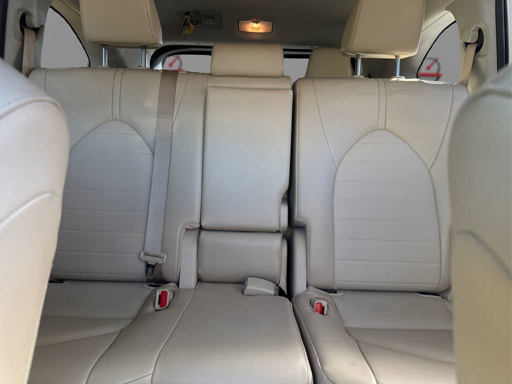 Used 2022 Toyota Highlander XLE image 20