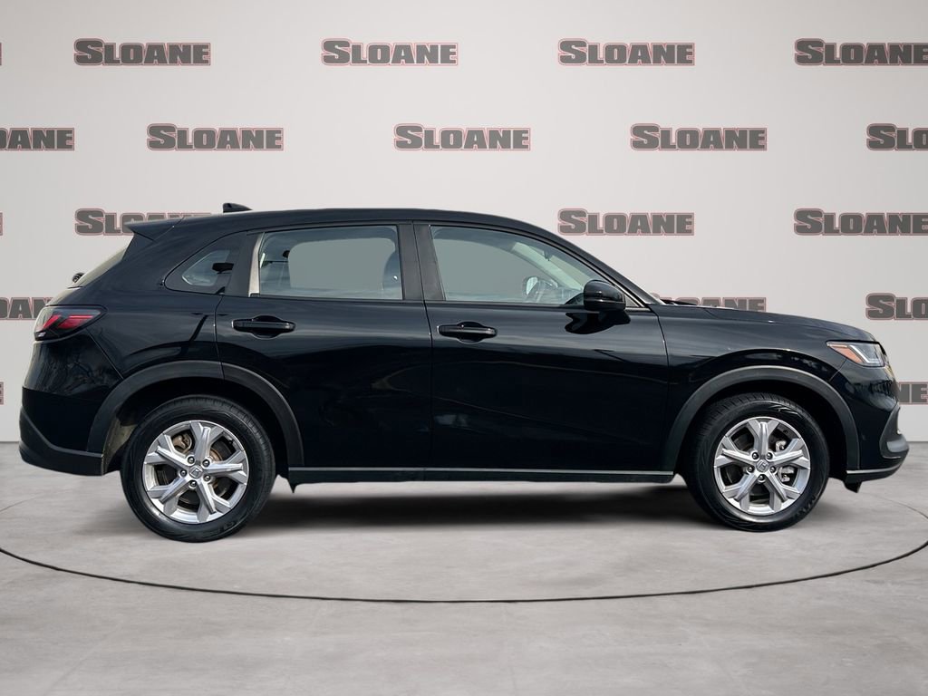 Used 2023 Honda HR-V LX image 6