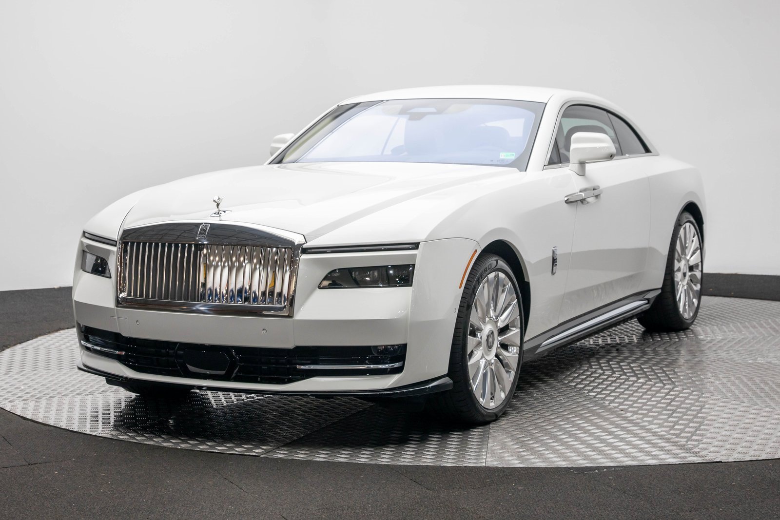 New 2026 Rolls-Royce Spectre image 1