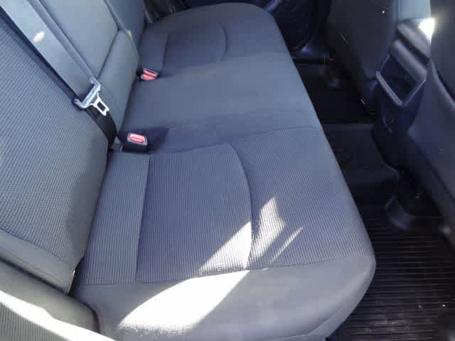 Used 2019 Toyota RAV4 LE FWD image 22