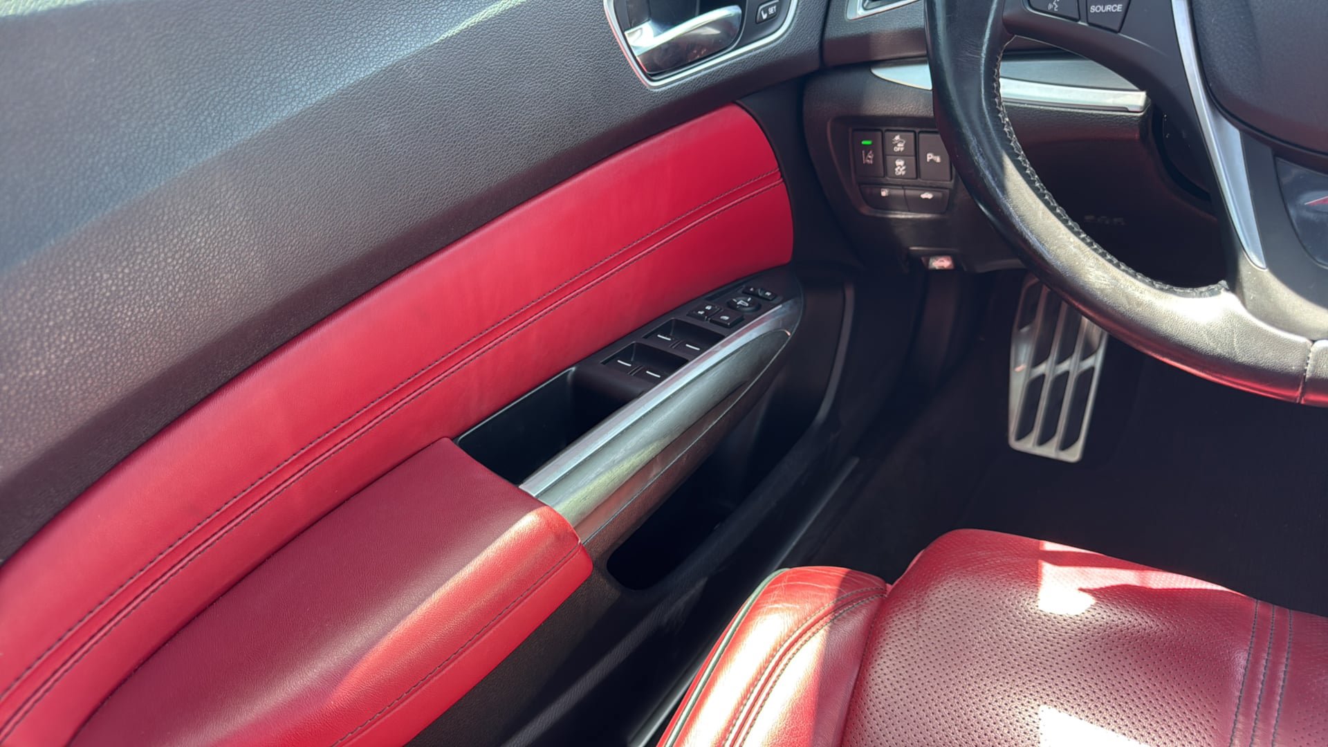 Used 2018 Acura TLX w/ Technology & A-SPEC Package FWD image 19