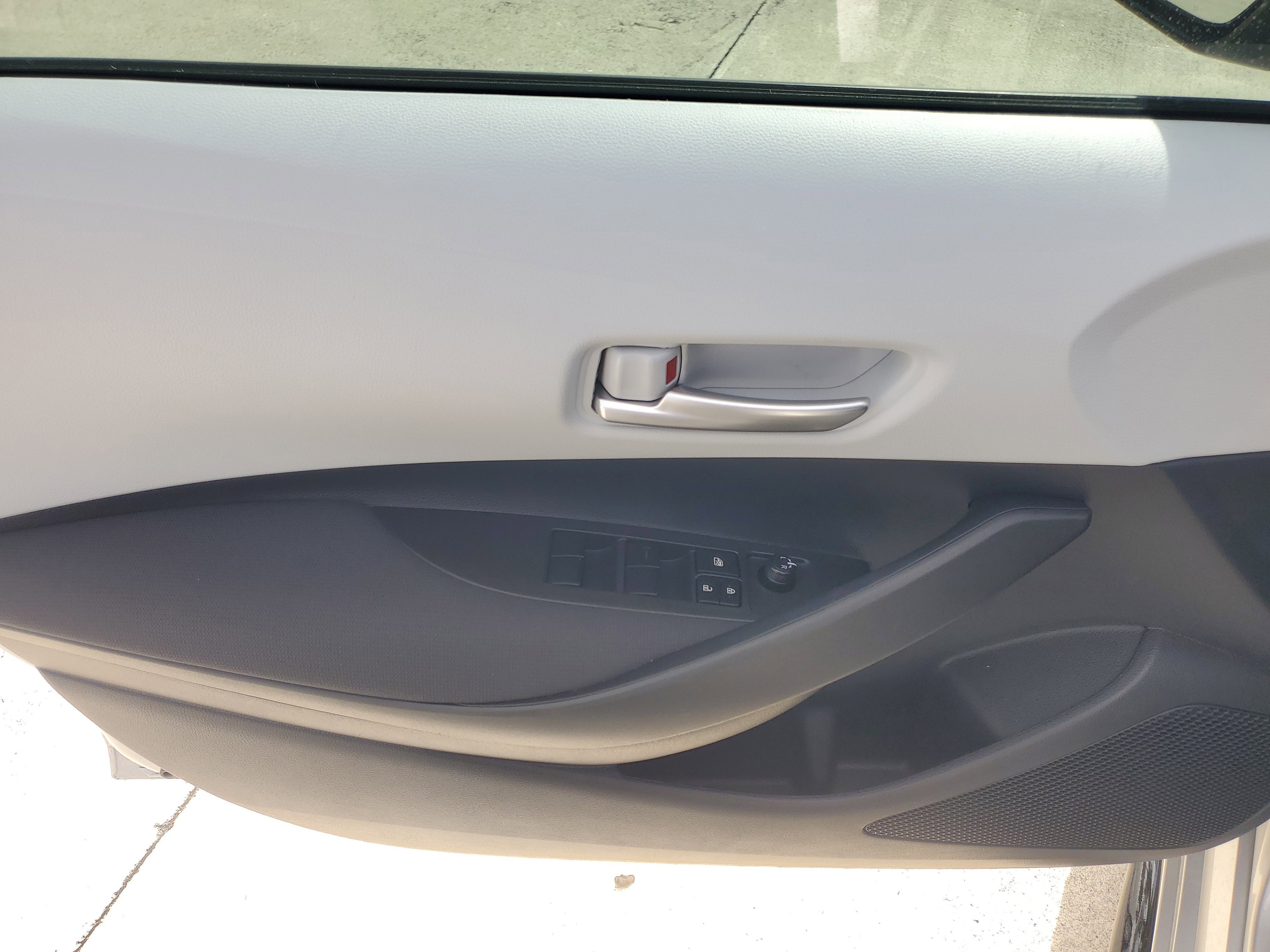 Certified 2026 Toyota Corolla SE FWD image 18