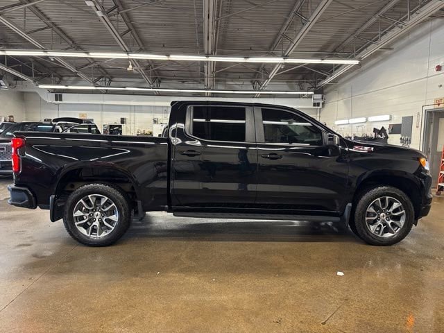 Used 2023 Chevrolet Silverado 1500 RST w/ True North Edition Plus AWD/4WD image 7