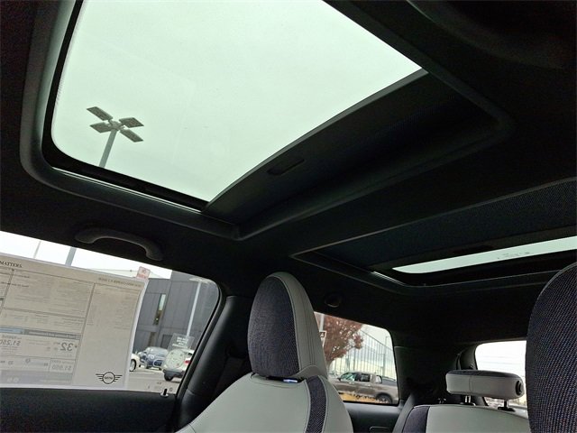 New 2026 MINI Cooper S image 9