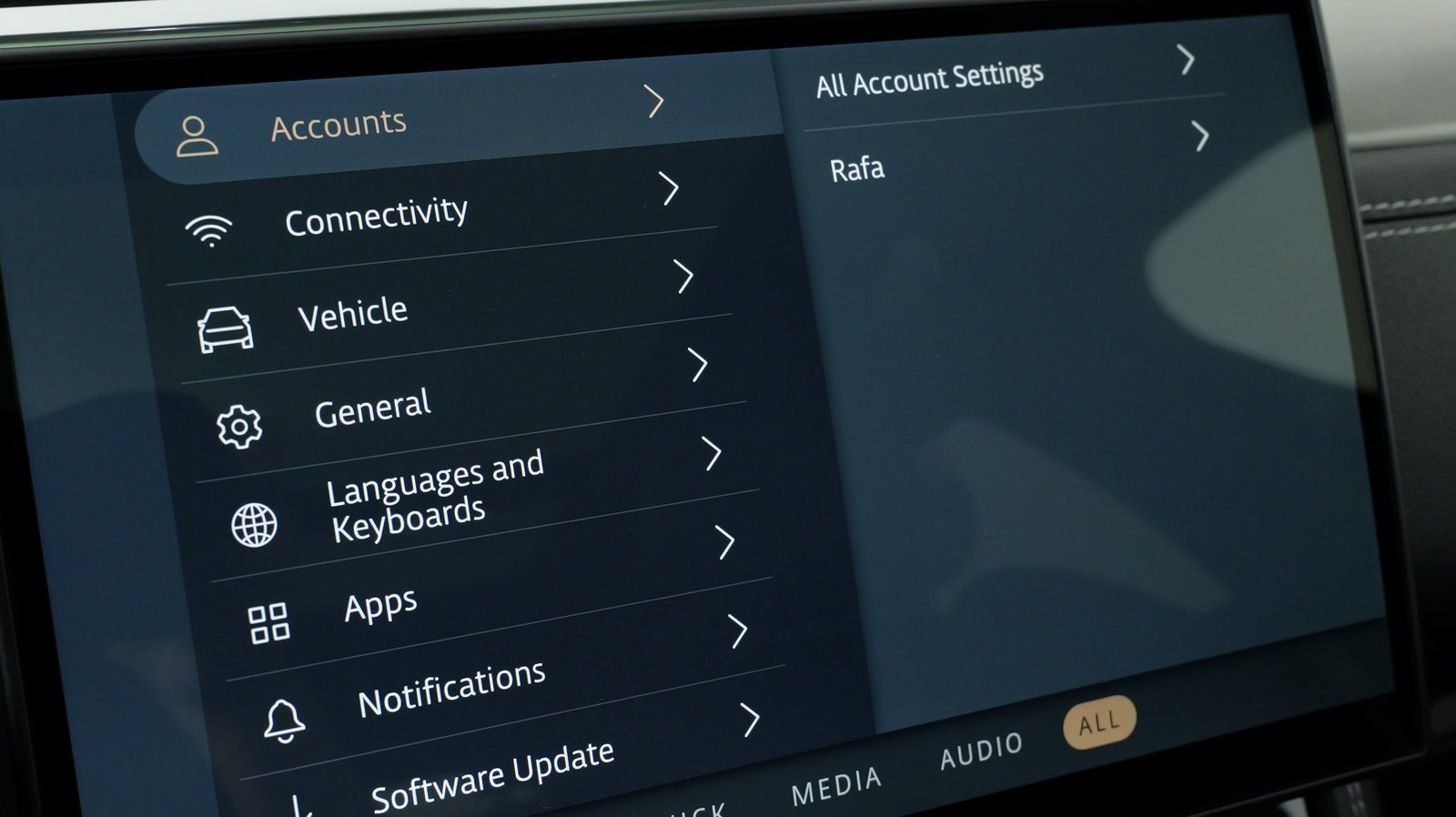 Used 2025 Jaguar F-PACE R-Dynamic S image 65