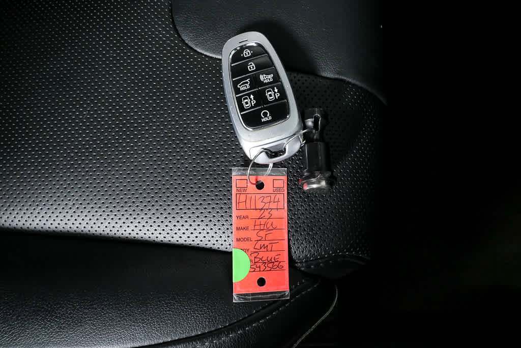 Used 2023 Hyundai Santa Fe Limited image 26