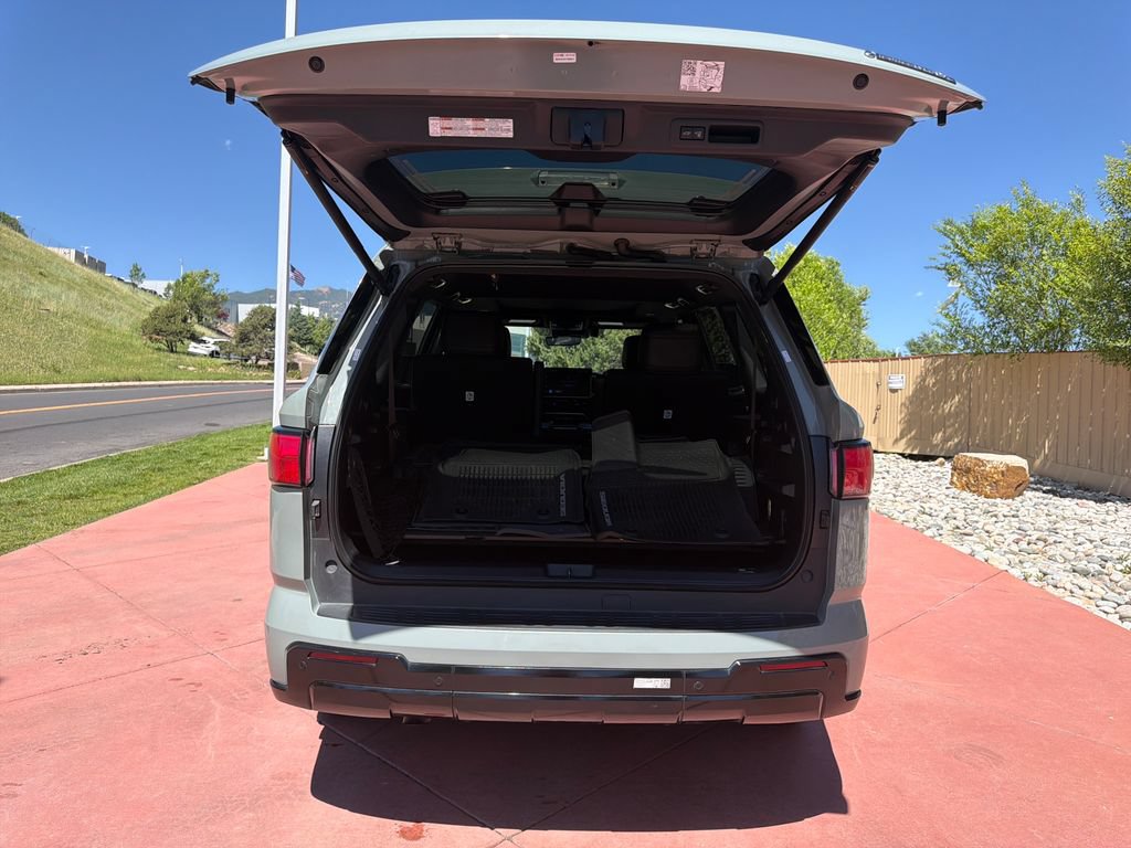 Used 2026 Toyota Sequoia Platinum AWD/4WD image 28
