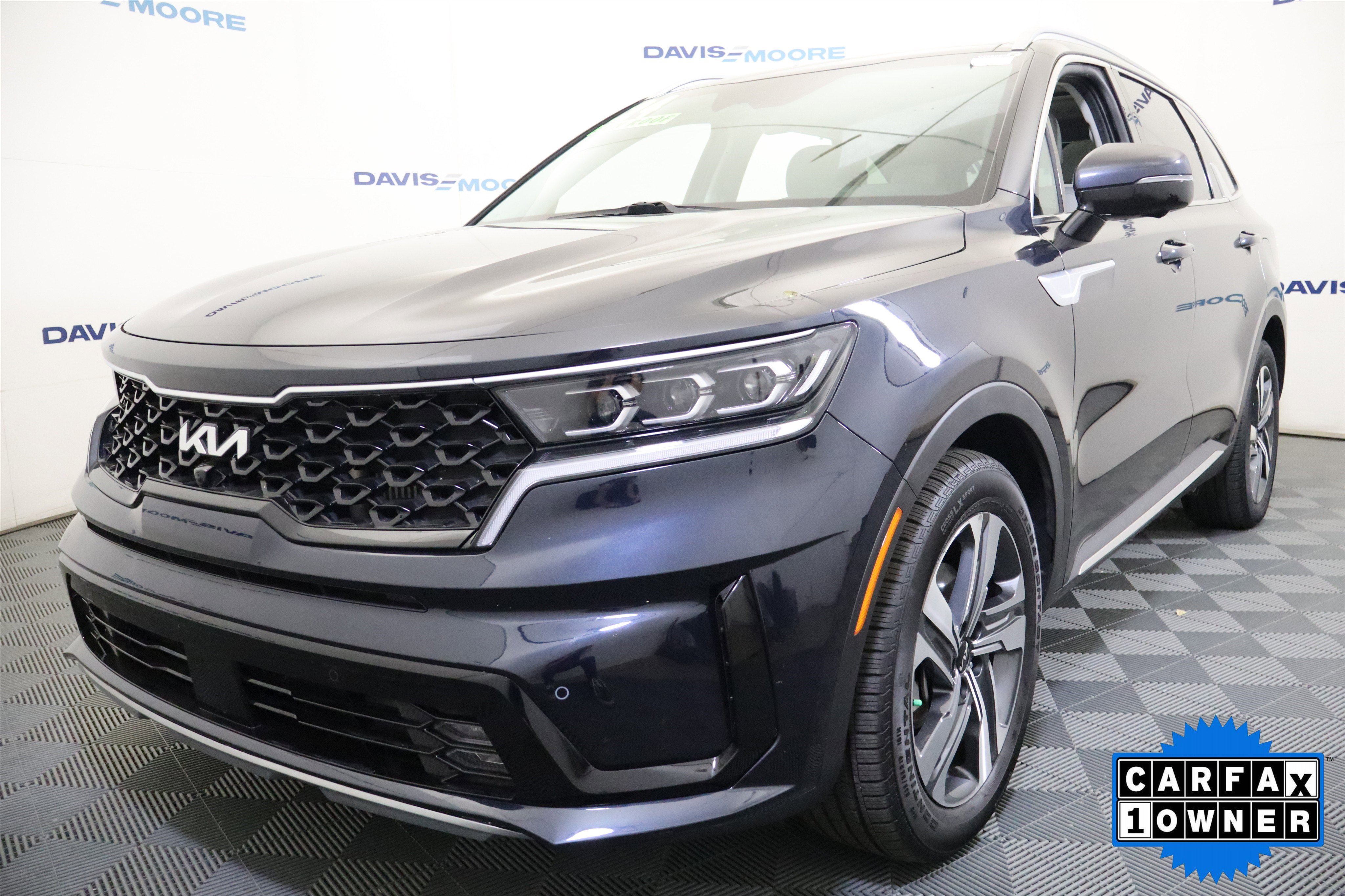 Used 2024 Kia Sorento SX Prestige image 11