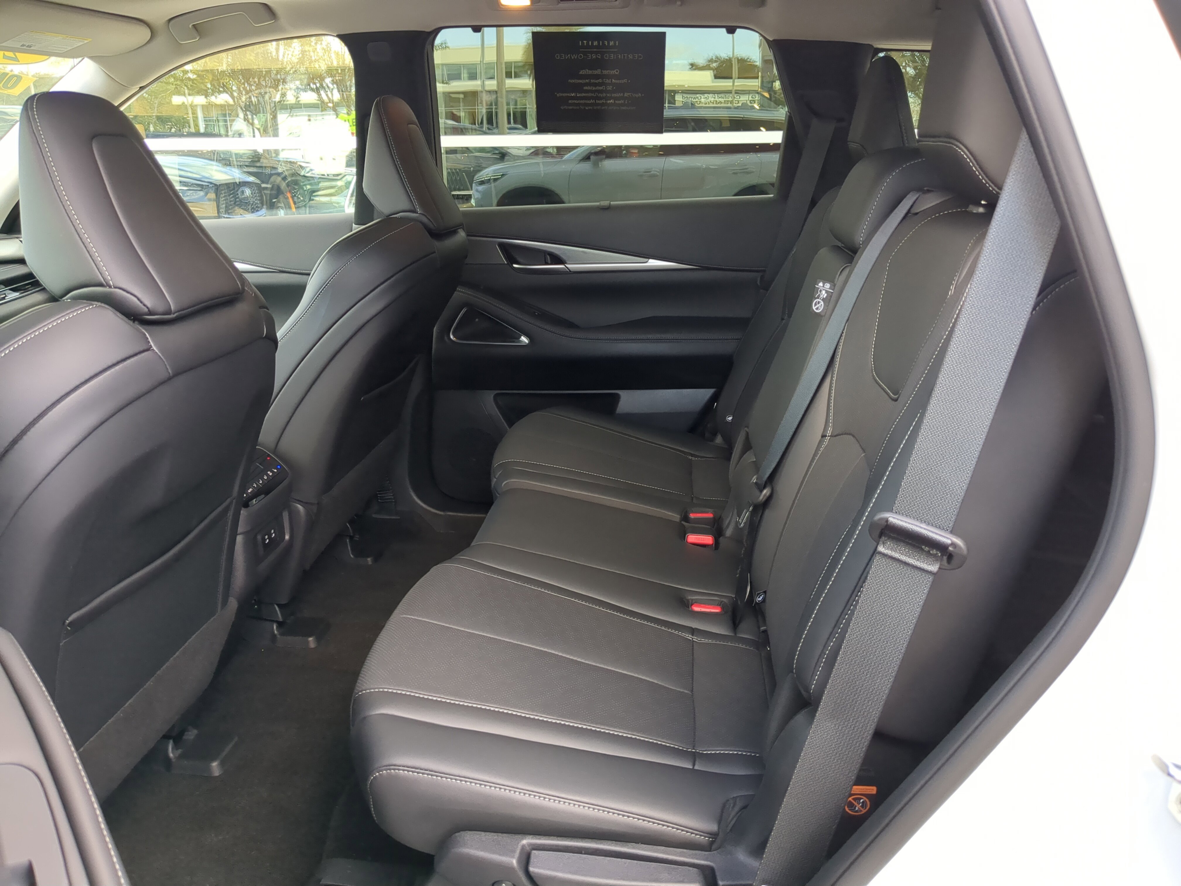 Used 2026 INFINITI QX60 Luxe w/ Cargo Package image 16