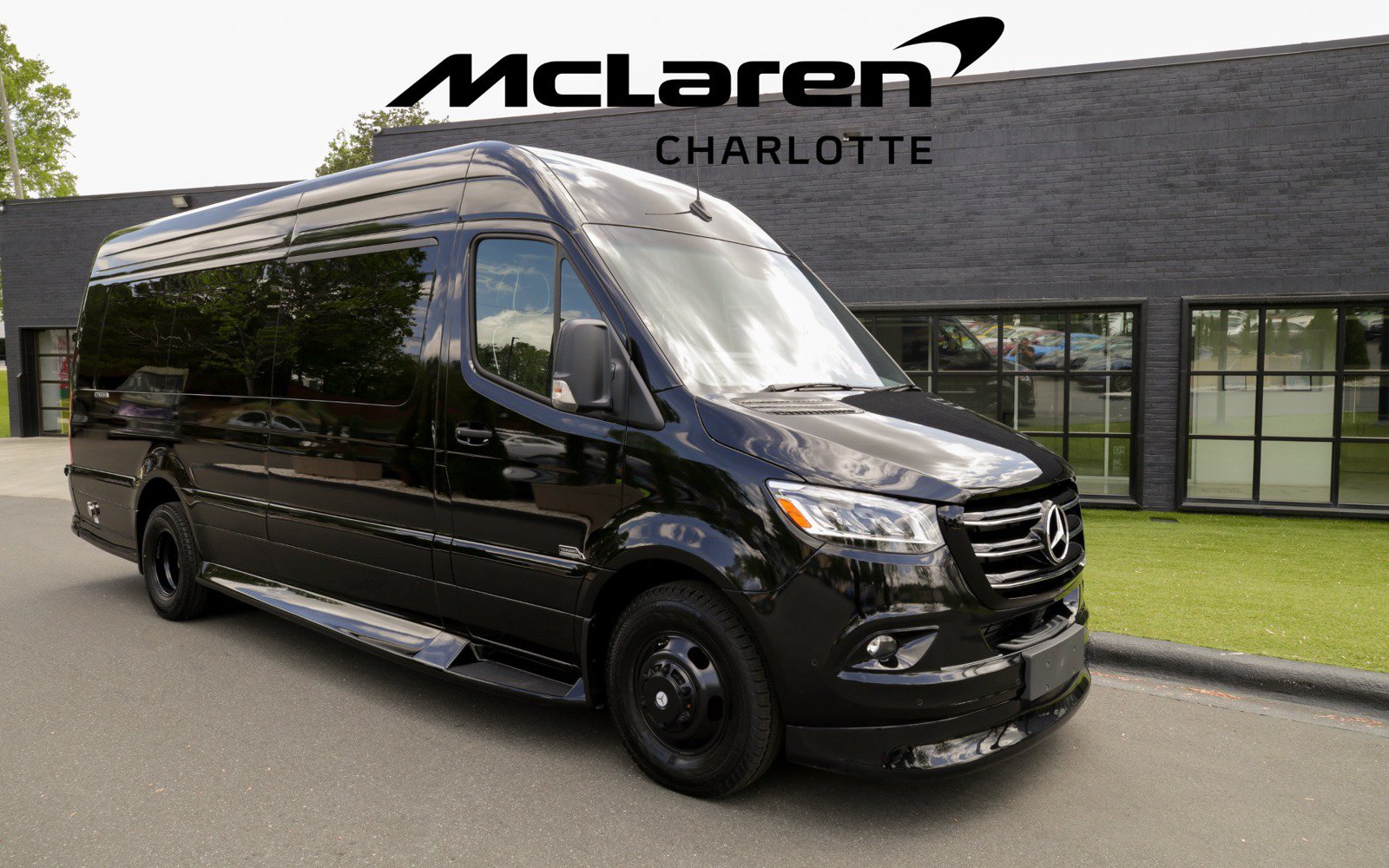 New 2024 Mercedes-Benz Sprinter 3500 image 2