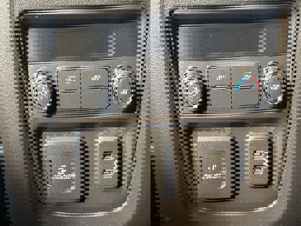 Used 2023 Buick Enclave Essence w/ Experience Buick Package image 20