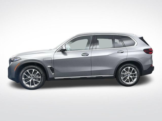 New 2026 BMW X5 xDrive50e AWD/4WD image 8