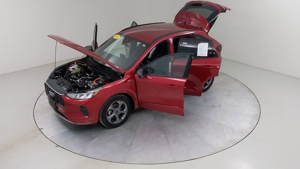 Certified 2024 Ford Escape ST-Line w/ Equipment Group 301A image 54