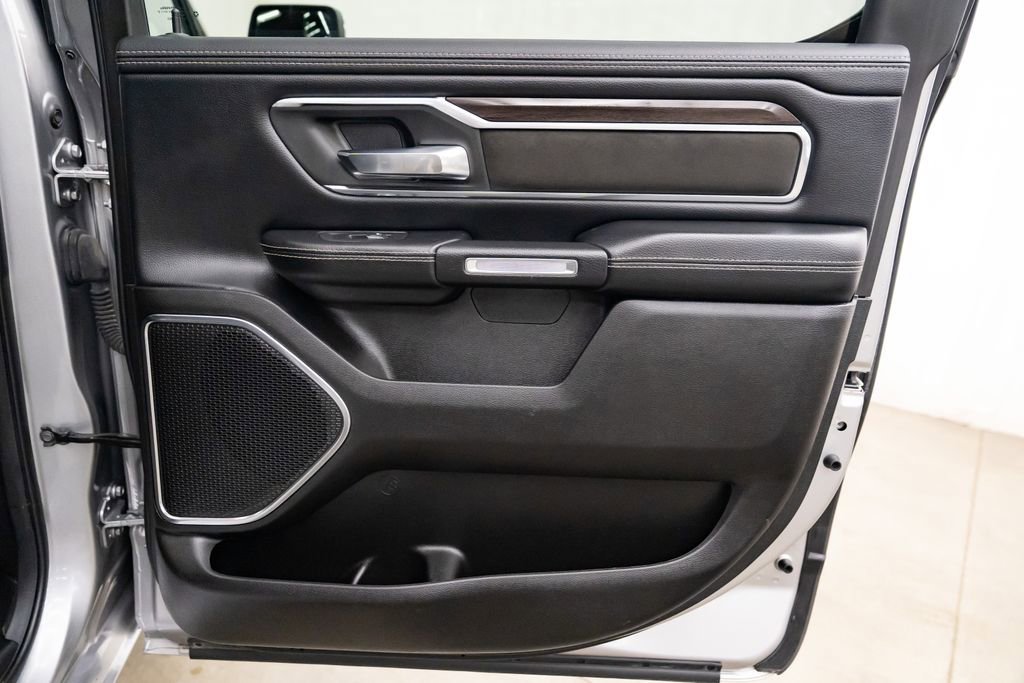 Used 2025 RAM 1500 Laramie image 31