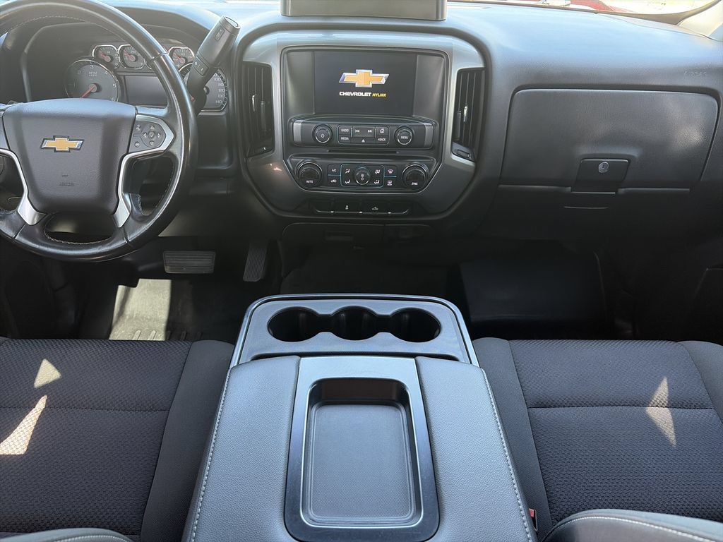 Used 2018 Chevrolet Silverado 1500 LT w/ All Star Edition AWD/4WD image 13