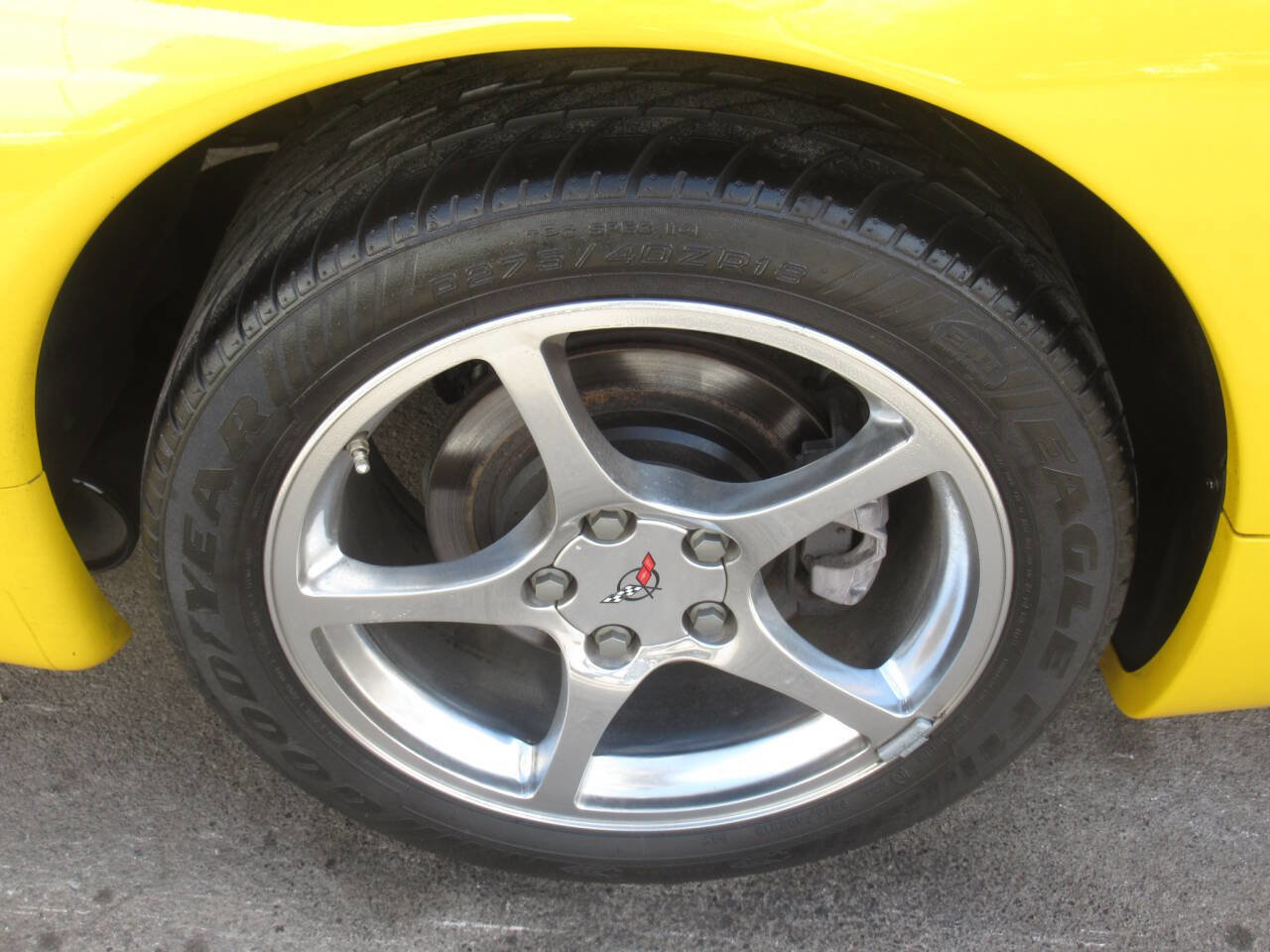 Used 2001 Chevrolet Corvette Convertible w/ Preferred Equipment Group2 image 6