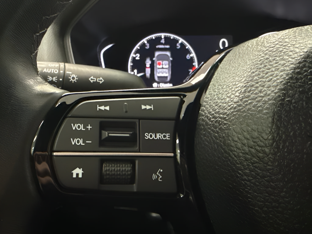 Used 2023 Honda Civic Sport image 17