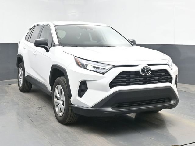 Used 2025 Toyota RAV4 LE FWD image 2