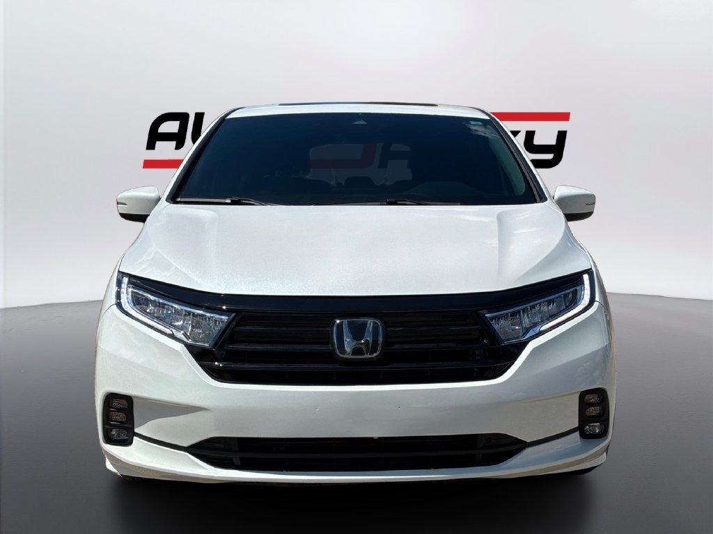 Used 2024 Honda Odyssey EX-L image 2