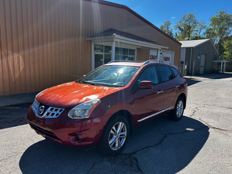 Used 2013 Nissan Rogue SV w/ Premium Pkg