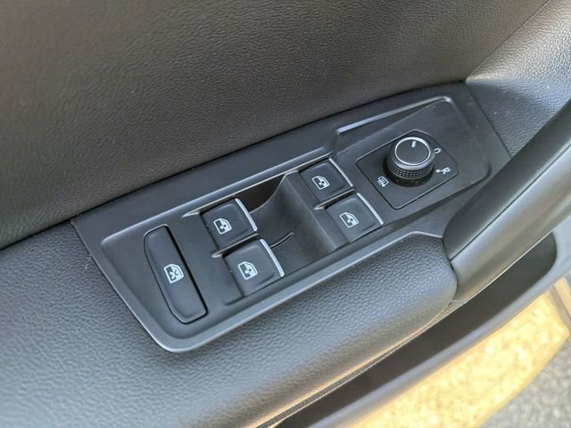Used 2021 Volkswagen Tiguan S AWD/4WD image 13