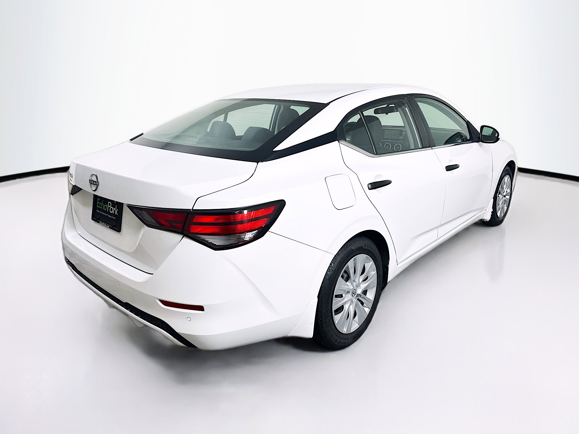 Used 2024 Nissan Sentra S image 9