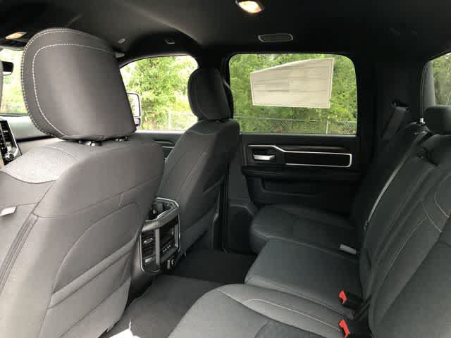New 2026 RAM 3500 Big Horn AWD/4WD image 36