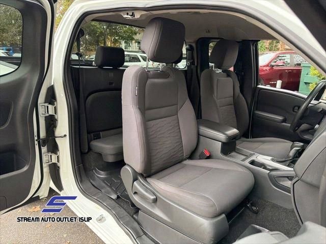 Used 2022 Nissan Frontier S w/ Technology Package image 21