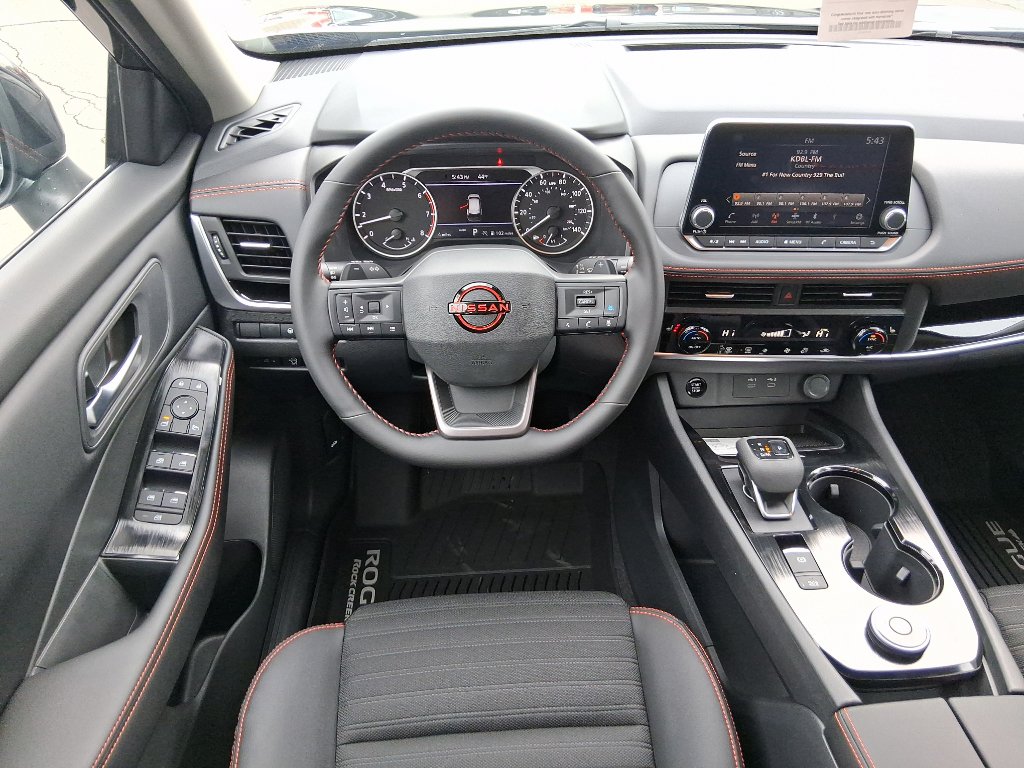 New 2026 Nissan Rogue SV image 9