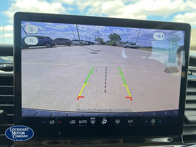 Used 2024 Ford Transit 350 XLT image 25