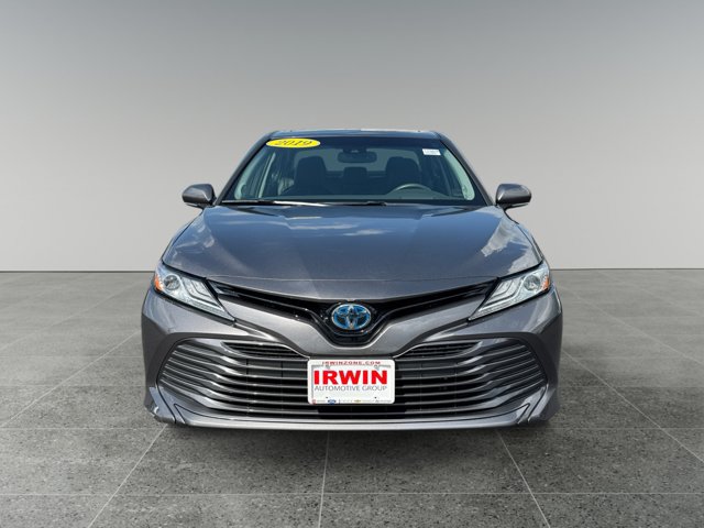 Used 2019 Toyota Camry XLE FWD image 9