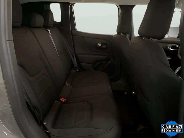 Used 2022 Jeep Renegade Latitude AWD/4WD image 12