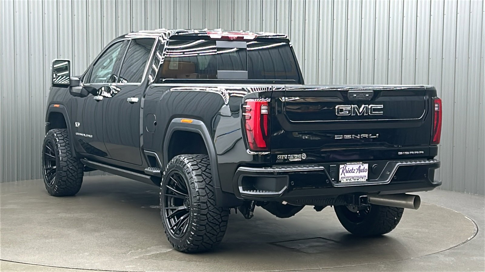 Used 2025 GMC Sierra 3500 Denali Ultimate image 3