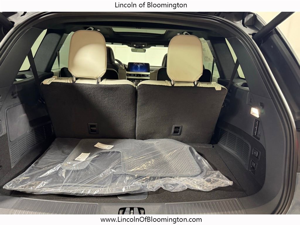 New 2026 Lincoln Aviator Black Label AWD/4WD image 26