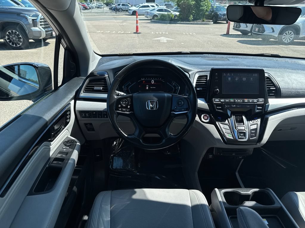 Used 2018 Honda Odyssey Elite image 14