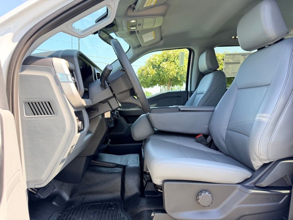 New 2026 Ford F350 XL w/ 360-Degree Camera Package AWD/4WD image 22